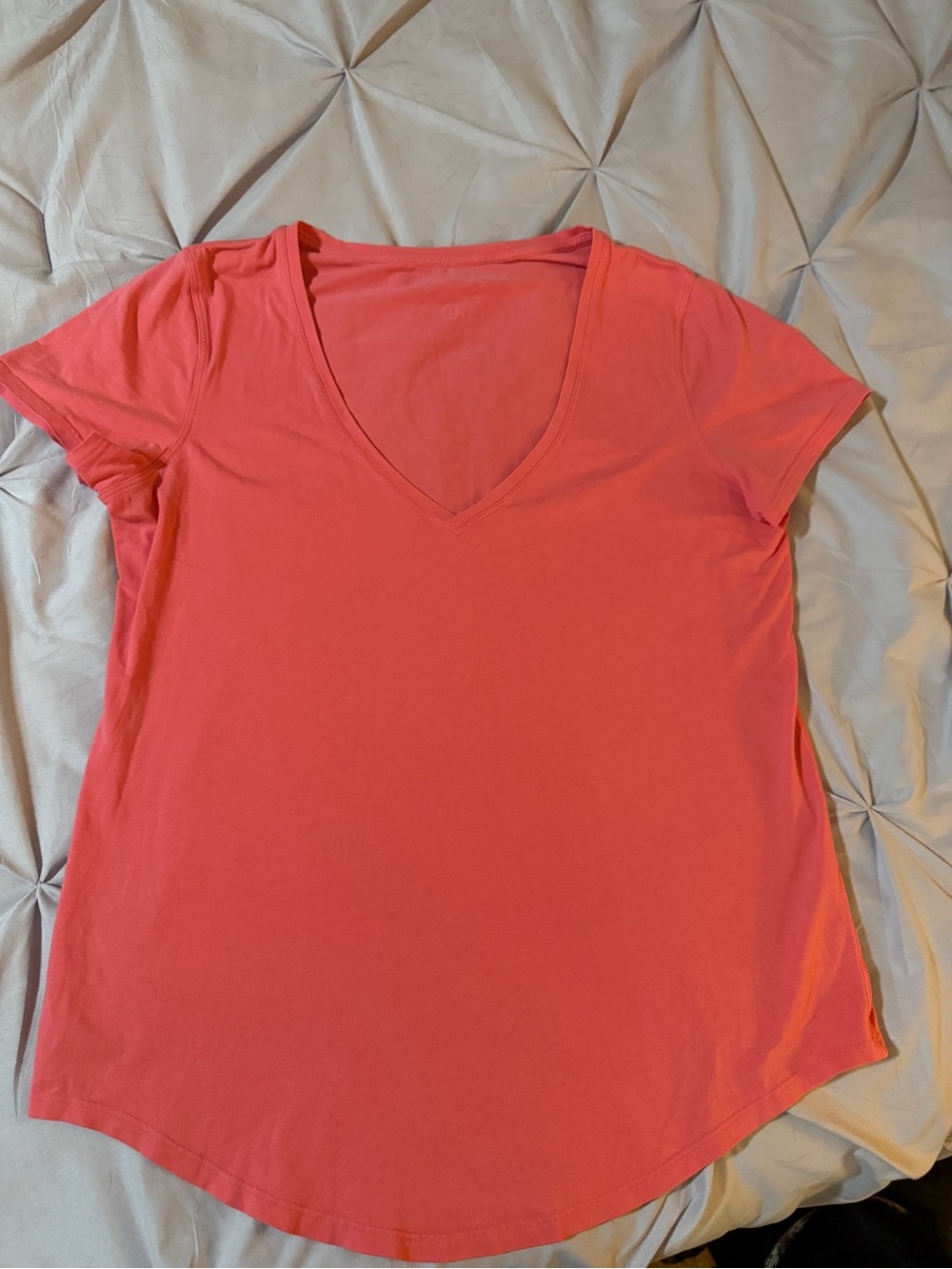 Lululemon Coral V-neck Short Sleeve Top